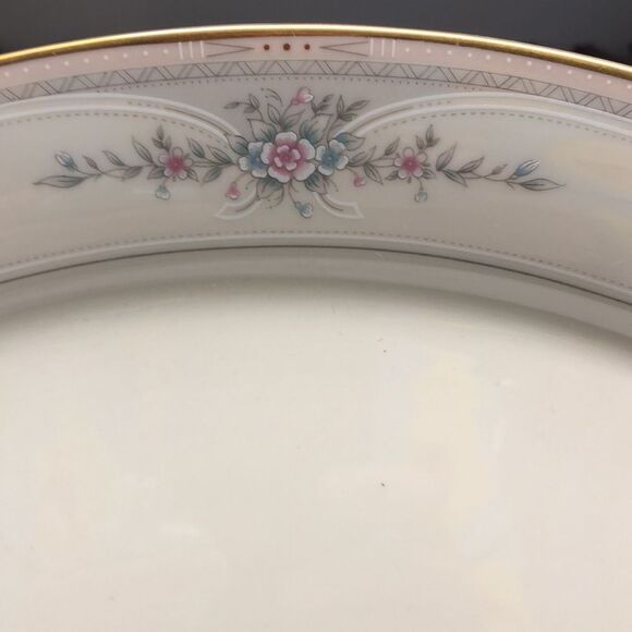 O556 Lenox Riverdale 13” Oval Serving Platter - Picture 2 of 7